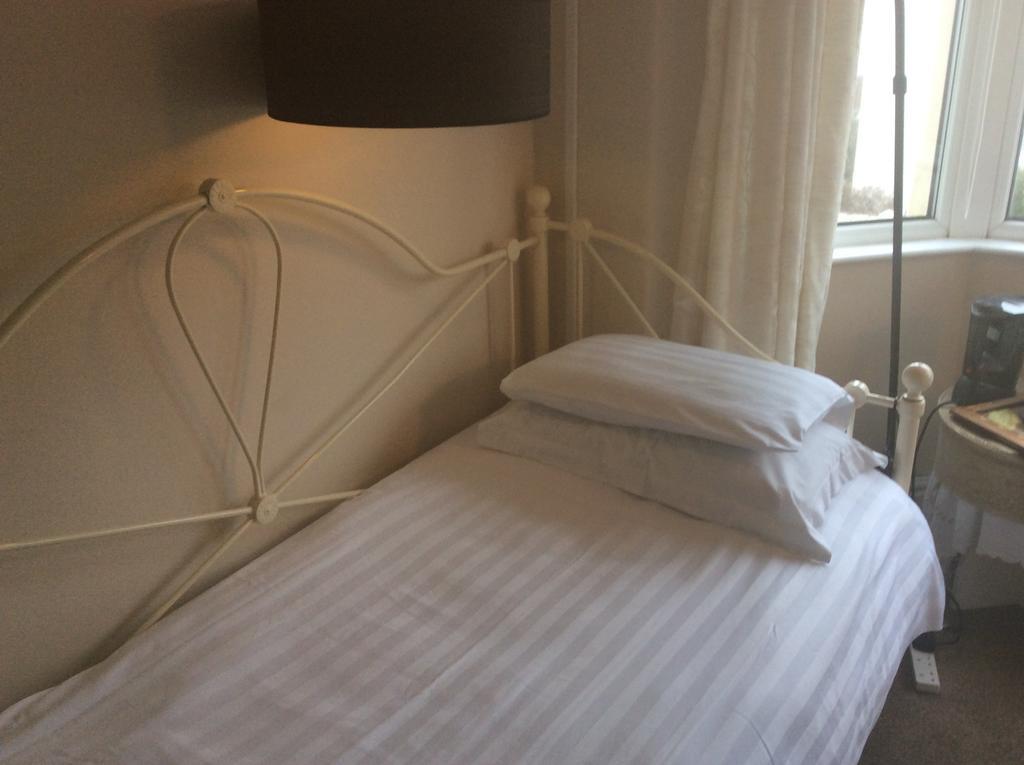Dunsandles Guesthouse Wallasey Ngoại thất bức ảnh
