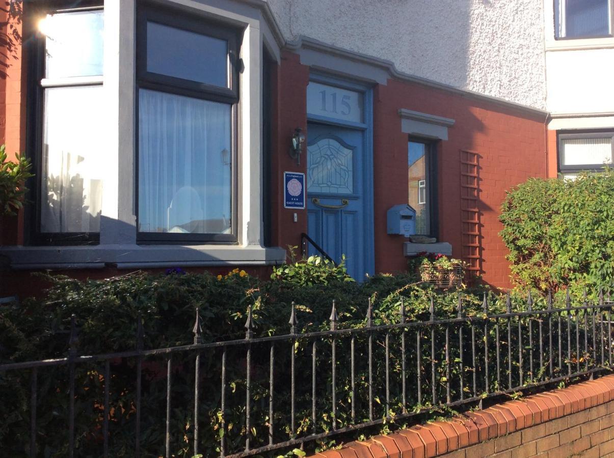 Dunsandles Guesthouse Wallasey Ngoại thất bức ảnh
