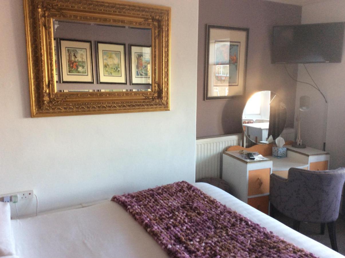 Dunsandles Guesthouse Wallasey Ngoại thất bức ảnh